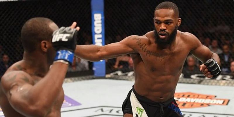 Джон Джонс вернулся с победой после злополучной автокатастрофы, MMA и UFC