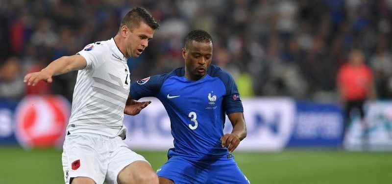 Франция на последних минутах дожала Албанию, Чемпионаты и лиги