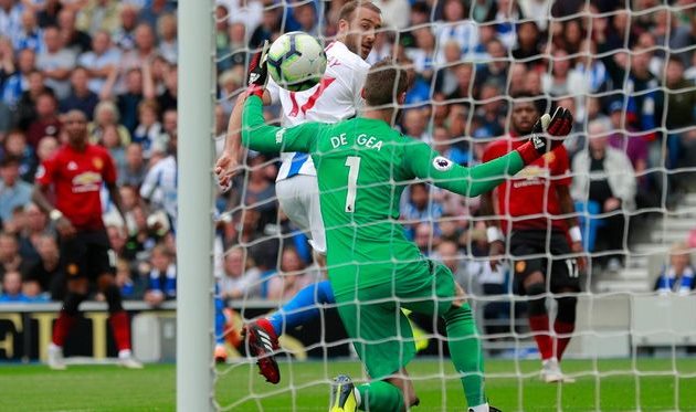 Манчестер Юнайтед впервые проиграл в новом сезоне, Чемпионаты и лиги